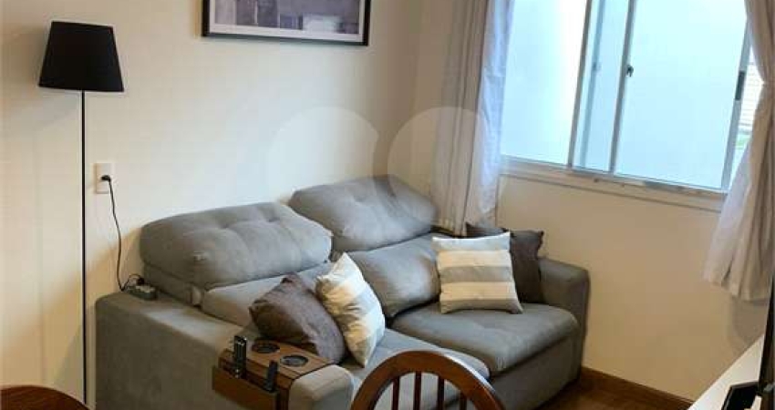 Apartamento com 2 quartos à venda em Jardim São João (jaraguá) - SP