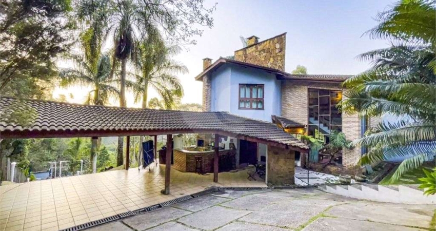 Casa em condomínio fechado com 4 quartos à venda na Das Gaivotas, Serra da Cantareira, Mairiporã