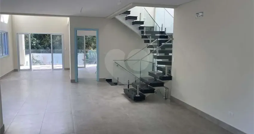 Casa com 3 quartos à venda na Rua Dona Lazarina de Lima Martins, Tucuruvi, São Paulo