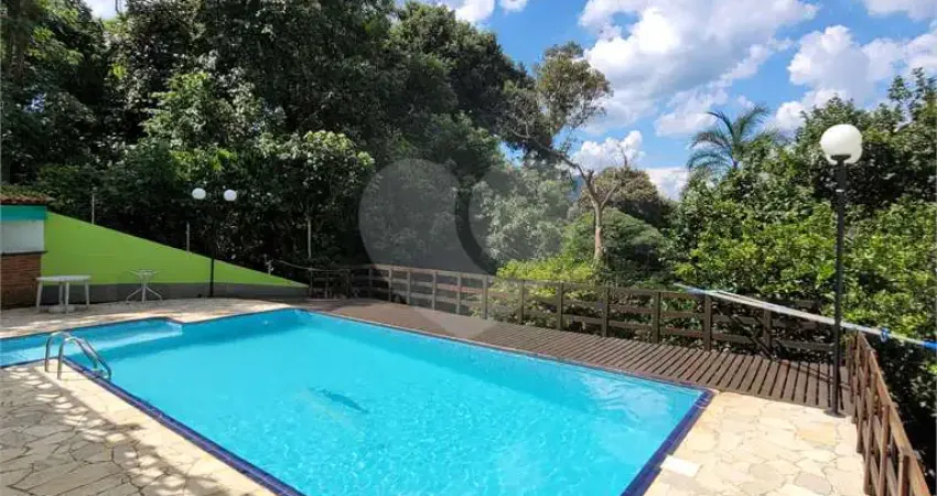 Casa com 6 quartos à venda na Ipê, Rancho Grande, Mairiporã