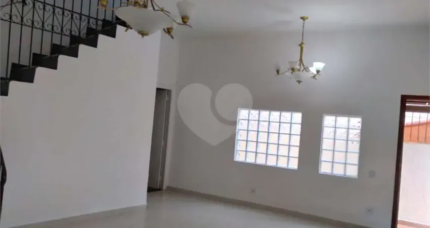 Sobrado com 3 quartos à venda em Jardim Peri - SP