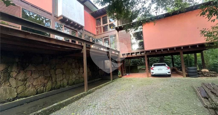 Casa em condomínio fechado com 3 quartos à venda na Vereador Belarmino Pereira De Carvalho, Serra da Cantareira, Mairiporã