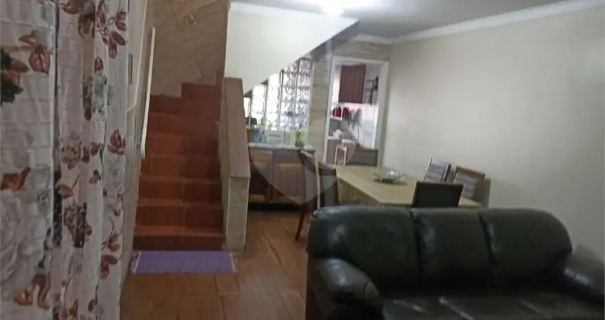 Sobrado com 3 quartos à venda em Vila São Paulo - SP