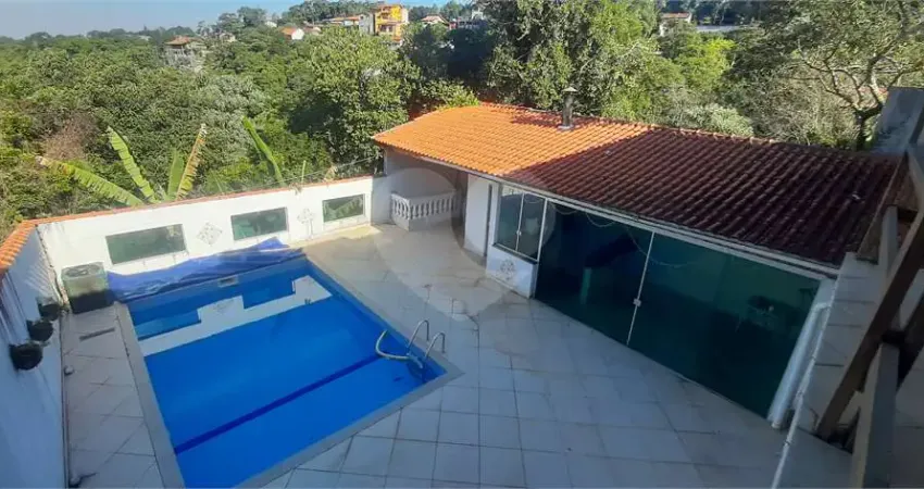 Casa com 3 quartos à venda na Manoel Martins, Serra da Cantareira, Mairiporã