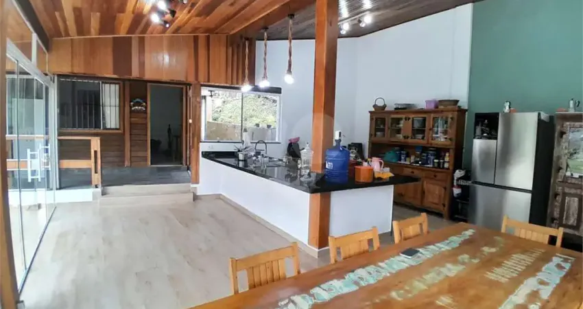 Casa em condomínio fechado com 3 quartos à venda na Doutor Arthur Andrade Filho, Serra da Cantareira, Mairiporã