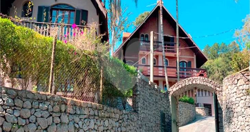 Casa com 4 quartos à venda na Das Camélias, Roseira, Mairiporã