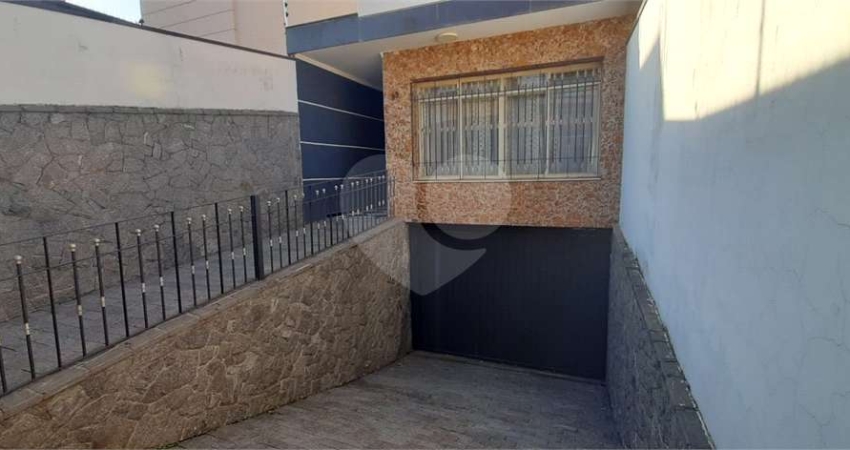 Sobrado com 3 quartos à venda em Vila Nova Mazzei - SP