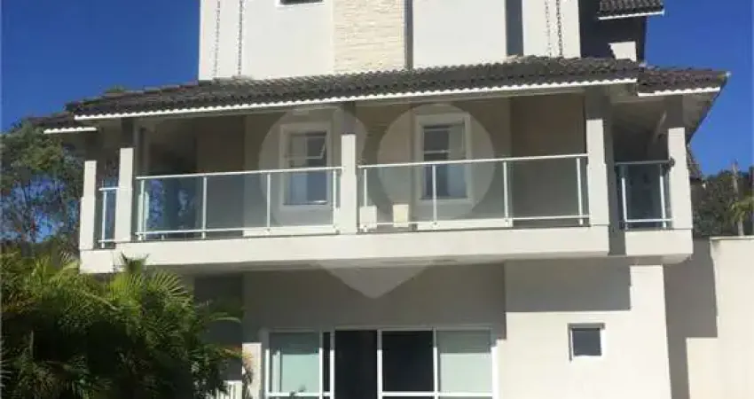 Casa em condomínio fechado com 4 quartos à venda na São Pedro, Serra da Cantareira, Mairiporã