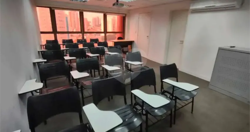 Salas à venda em Chácara Santo Antônio (zona Sul) - SP
