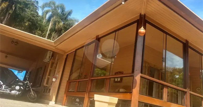 Casa em condomínio fechado com 4 quartos à venda na Doutor Arthur Andrade Filho, Serra da Cantareira, Mairiporã