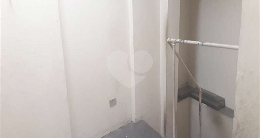 Sala comercial à venda na Rua Voluntários da Pátria, Santana, São Paulo