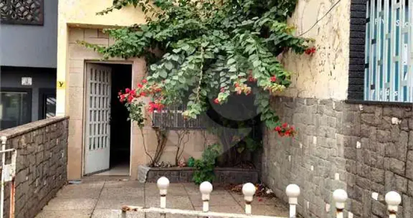 Casa com 2 quartos à venda na Avenida Água Fria, Santana, São Paulo