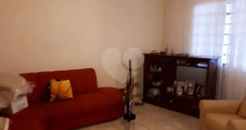 Casa térrea com 2 quartos à venda em Água Fria - SP