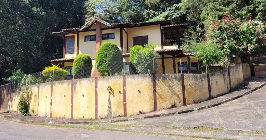 Casa em condomínio fechado com 3 quartos à venda na Doutor Arthur Andrade Filho, Serra da Cantareira, Mairiporã