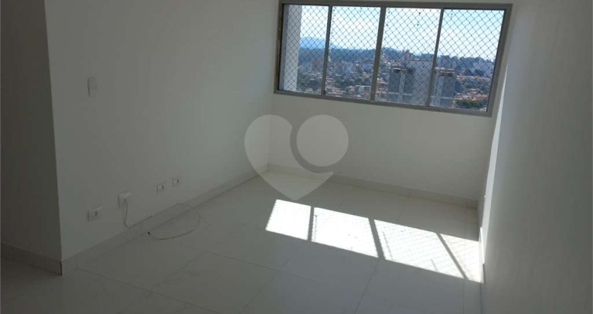 Apartamento com 3 quartos à venda na Rua Voluntários da Pátria, Santana, São Paulo