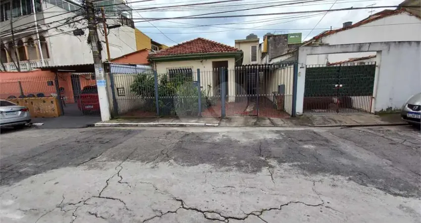 Terreno à venda no Parque Peruche, São Paulo 