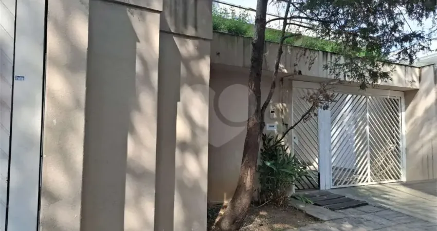 Casa com 4 quartos à venda na Rua Miguel Maldonado, Jardim São Bento, São Paulo