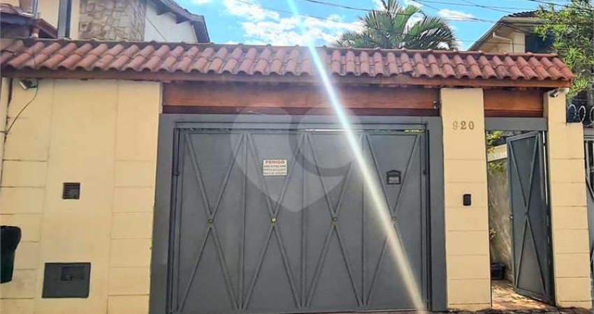 Sobrado com 3 quartos à venda em Bom Retiro - SP