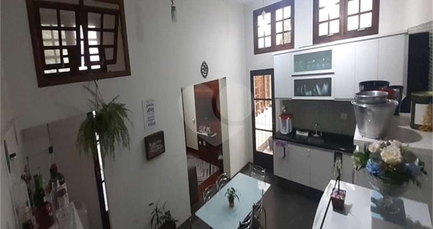 Casa com 3 quartos à venda em Olho D'água - SP