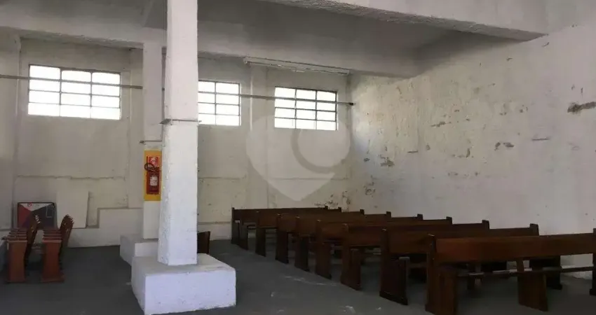 Prédio inteiro à venda ou para locação em Vila Jaraguá - SP