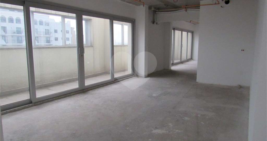 Sala comercial para alugar na Rua Voluntários da Pátria, Santana, São Paulo