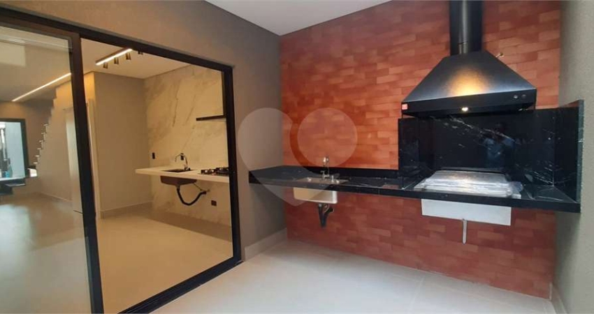 Sobrado com 3 quartos à venda em Vila Gustavo - SP