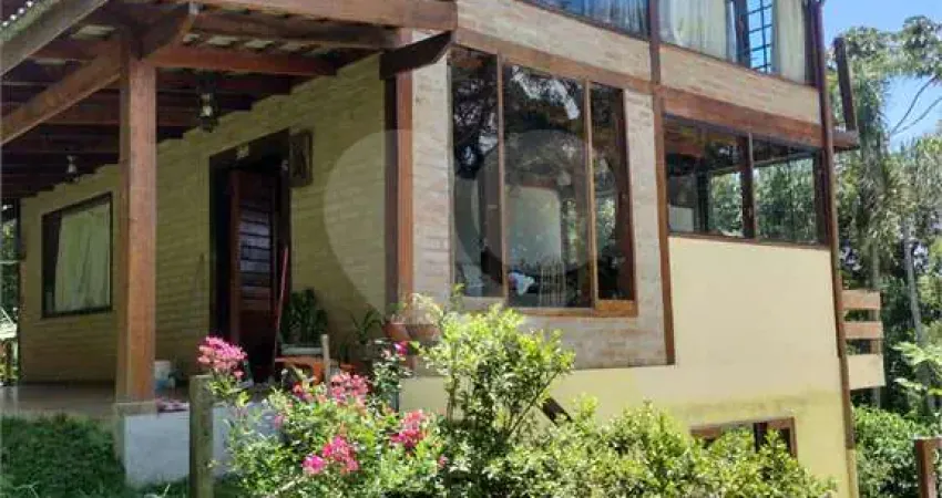 Casa em condomínio fechado com 4 quartos à venda na Doutor Arthur Andrade Filho, Caraguatá, Mairiporã