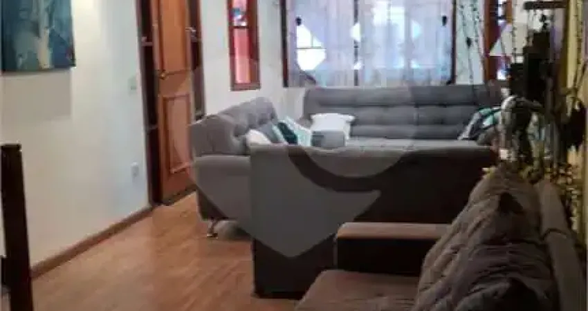 Sobrado com 3 quartos à venda em Vila Gustavo - SP