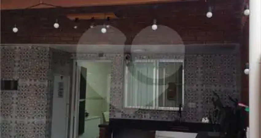 Sobrado com 2 quartos à venda em Vila Isolina Mazzei - SP