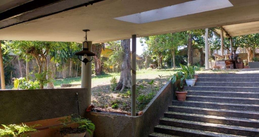 Casa térrea com 3 quartos à venda ou para locação em Vila Albertina - SP
