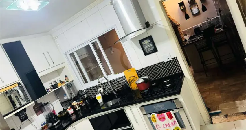 Sobrado com 3 quartos à venda em Vila Medeiros - SP