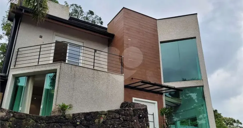 Condomínio com 3 quartos à venda ou para locação em Roseira - SP