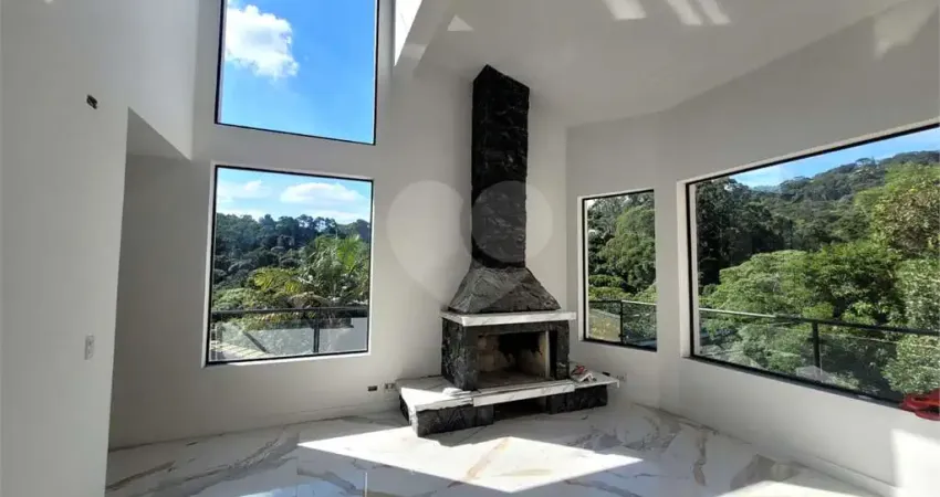 Casa em condomínio fechado com 4 quartos à venda na Das Gaivotas, Serra da Cantareira, Mairiporã