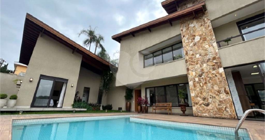 Sobrado com 5 quartos à venda em Vila Albertina - SP