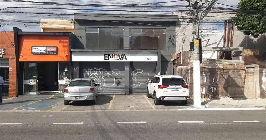 Prédio à venda na Avenida Zaki Narchi, Vila Guilherme, São Paulo