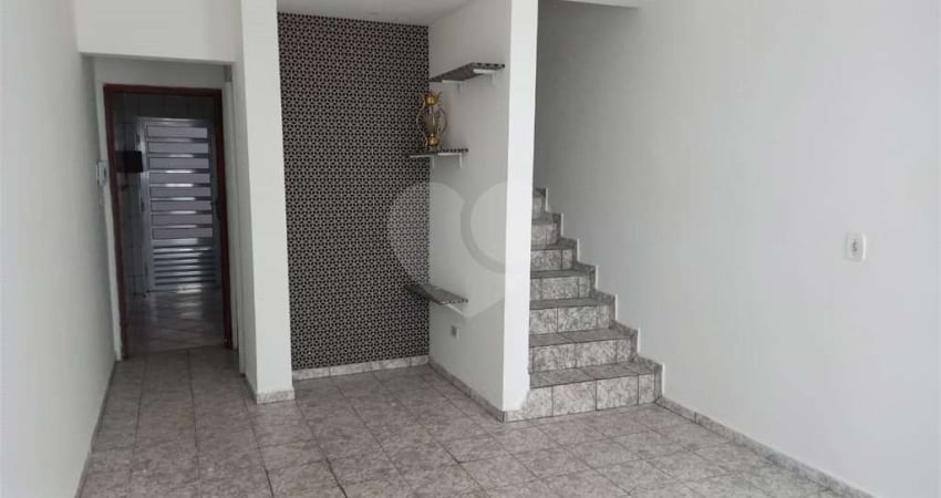 Condomínio com 2 quartos à venda ou para locação em Vila Espanhola - SP