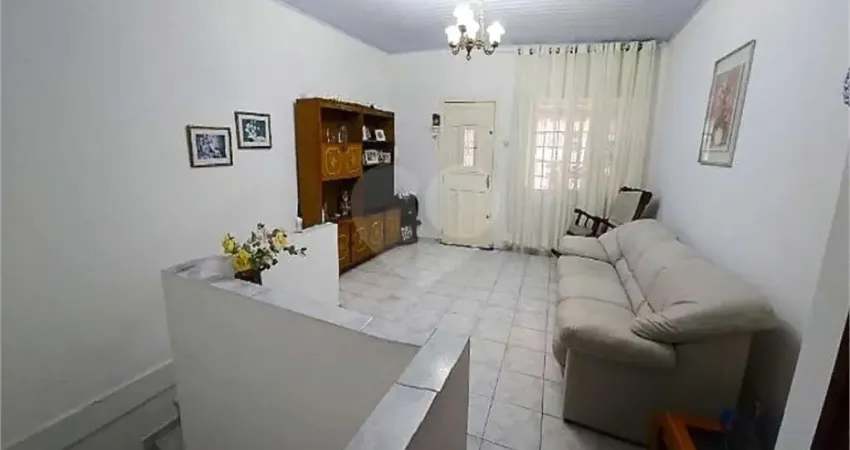 Casa com 2 quartos à venda em Vila Isolina Mazzei - SP