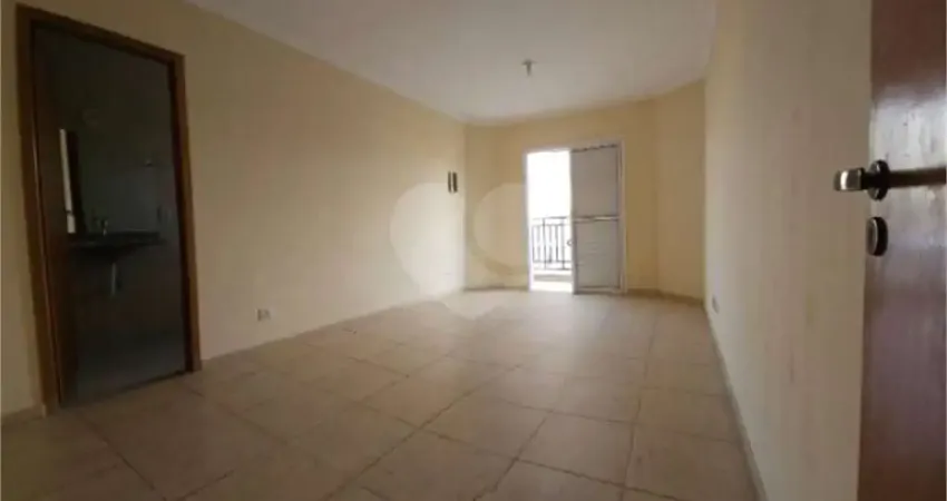 Casa com 3 quartos para alugar na Rua Helena do Sacramento, 723, Mandaqui, São Paulo