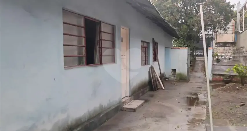 Casa com 2 quartos à venda na Rua Flor de Ouro, 372, Jaçanã, São Paulo
