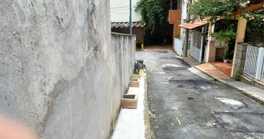 Casa com 3 quartos à venda na José Cavallaro, 28, Santa Teresinha, São Paulo