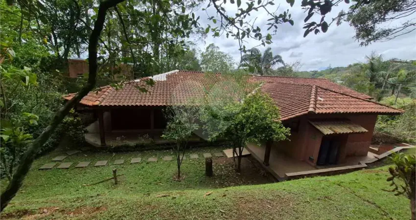 Casa em condomínio fechado com 4 quartos à venda na Vereador Belarmino Pereira De Carvalho, Serra da Cantareira, Mairiporã