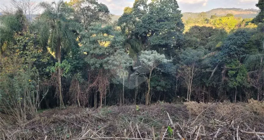 Terreno em condomínio fechado à venda na Serra da Cantareira, Mairiporã 
