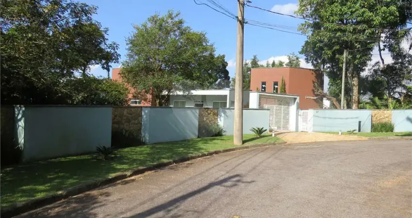 Terreno em condomínio fechado à venda na Serra da Cantareira, Mairiporã 