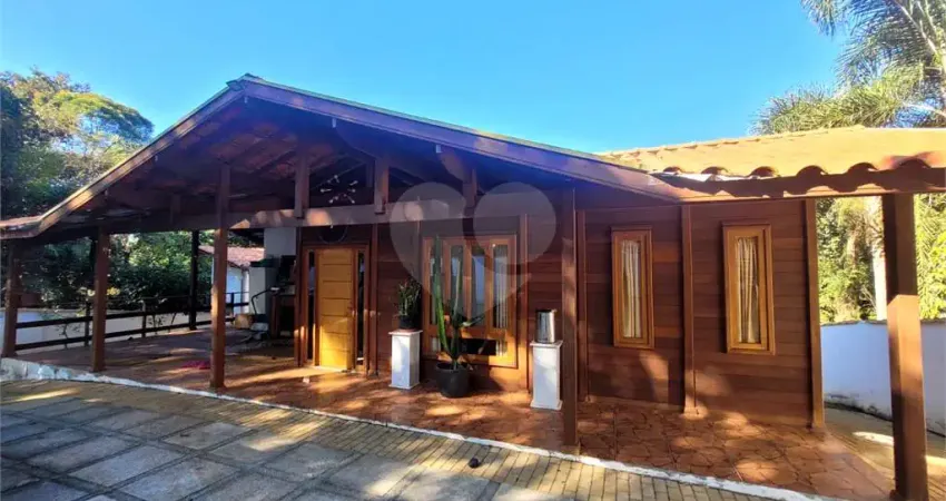 Terreno em condomínio fechado à venda na Serra da Cantareira, Mairiporã 