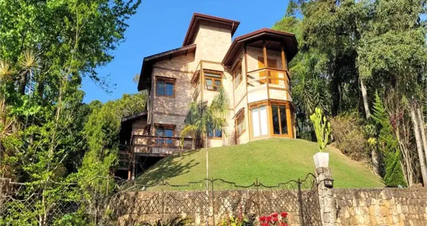 Terreno em condomínio fechado à venda na Serra da Cantareira, Mairiporã 