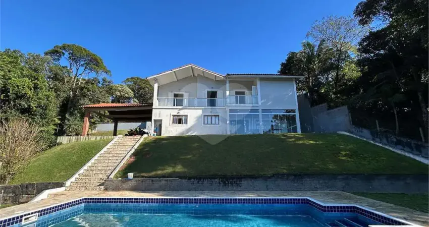 Terreno em condomínio fechado à venda na Serra da Cantareira, Mairiporã