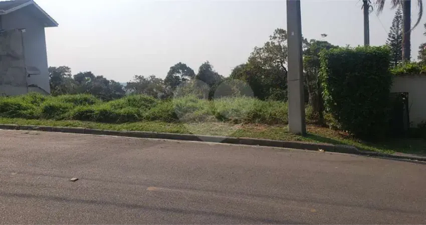 Terreno em condomínio fechado à venda no Caraguatá, Mairiporã 