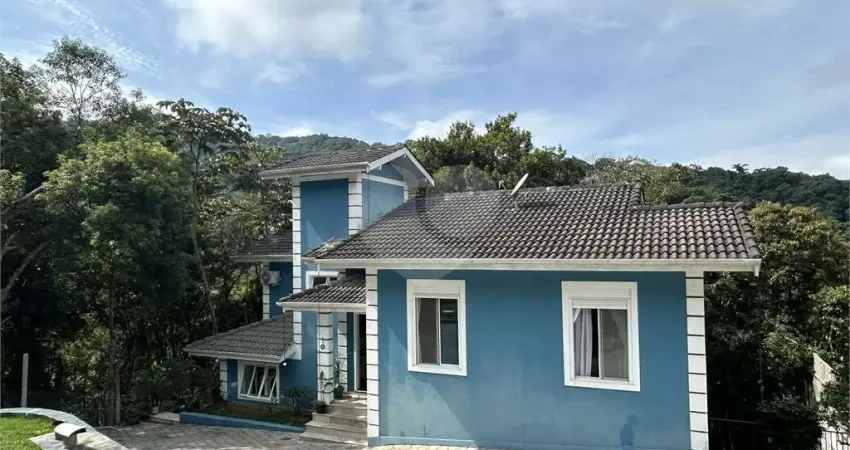 Terreno em condomínio fechado à venda no Caraguatá, Mairiporã 