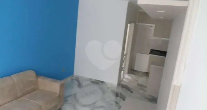 Terreno em condomínio fechado à venda na Vila Nivi, São Paulo 