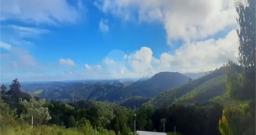 Terreno em condomínio fechado à venda no Mato Dentro, Mairiporã